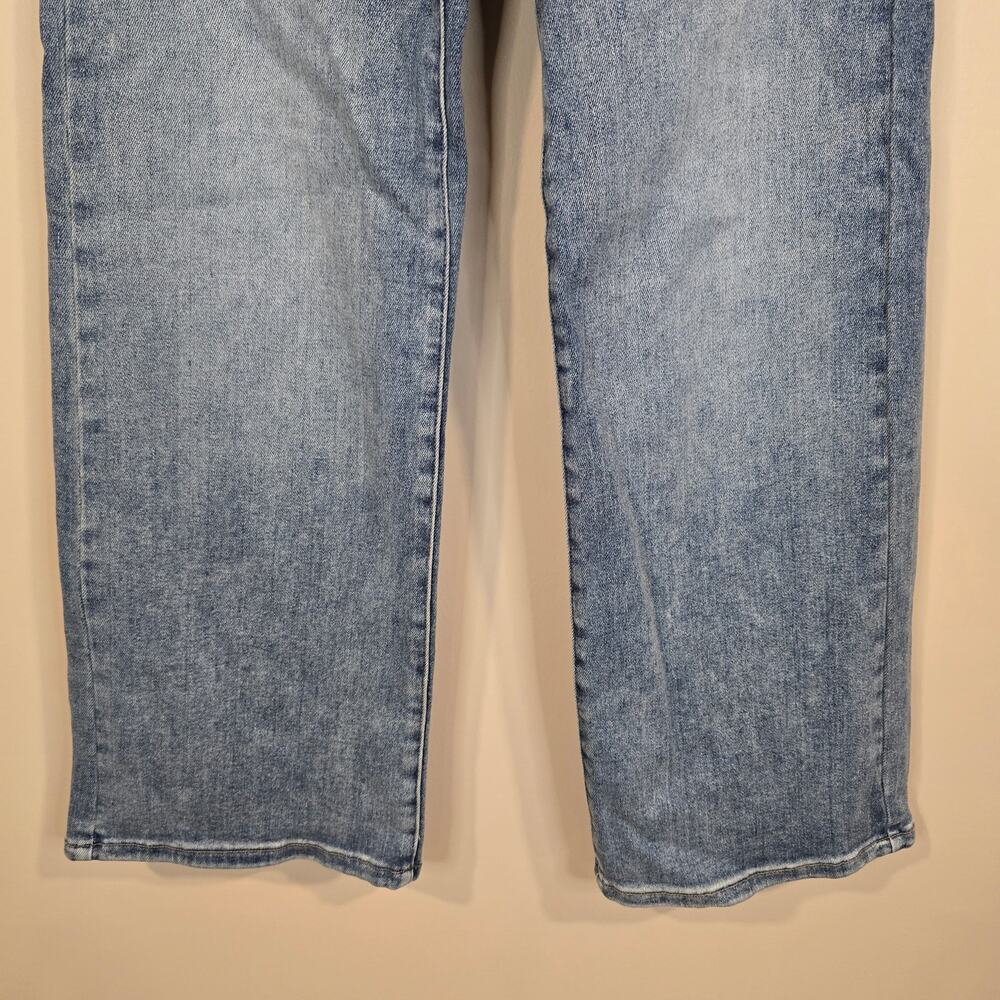 NEW NWT Women's Risen Mid Rise Wide Leg Denim Jeans | Size 1/25 - Picture 4 of 10